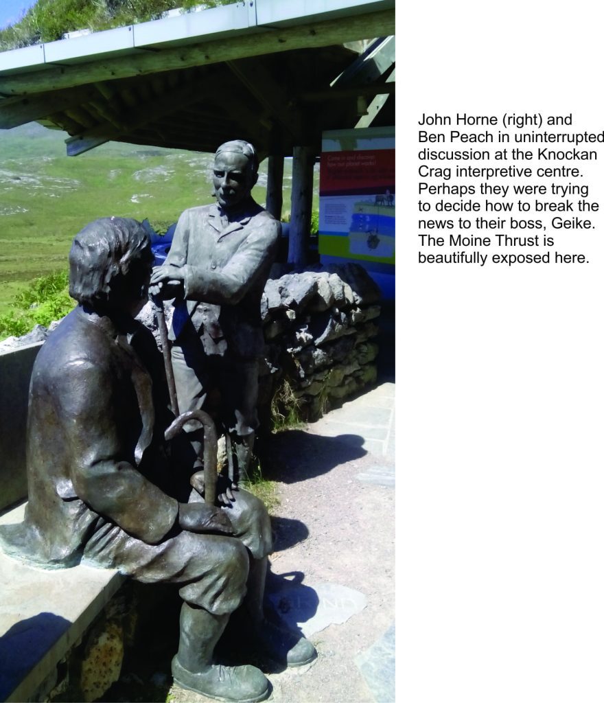 Horne and Peach havng a conversation, visitor centre Knockan Crag