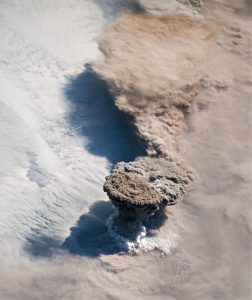 Plinian eruptio of Raikoke